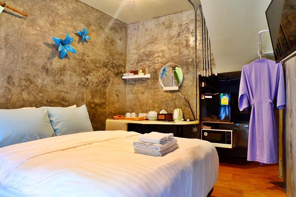 Hy Resort Chonburi Kamer foto